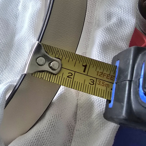 Valentino Garavani V-Logo Buckle Belt size 85 cm. Worn Once! - Picture 6 of 8